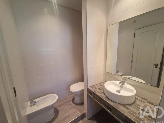 Moradia T5 para Venda em Nadadouro Foto 11