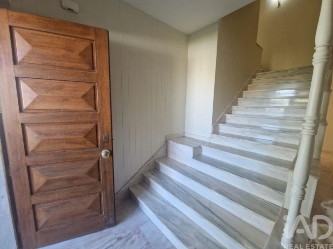 Moradia T5 para Venda em Nadadouro Foto 8