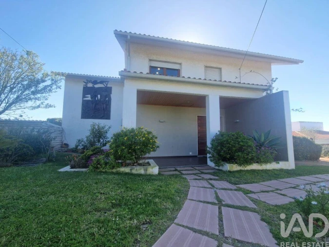 Moradia T5 para Venda em Nadadouro Foto 30