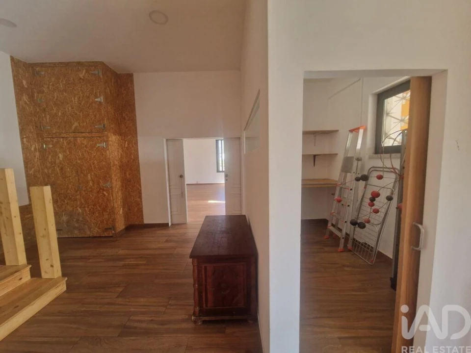 Moradia T5 para Venda em Nadadouro Foto 18