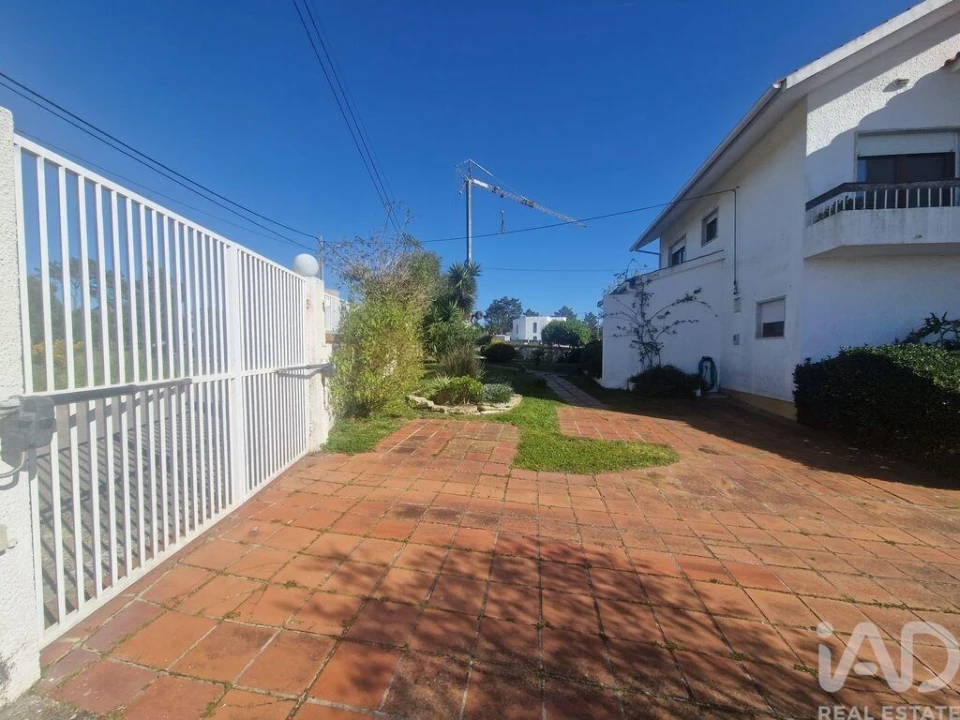 Moradia T5 para Venda em Nadadouro Foto 25