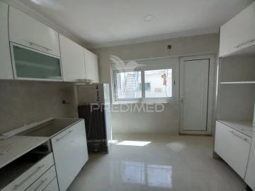 Moradia T5 para Venda em Amora