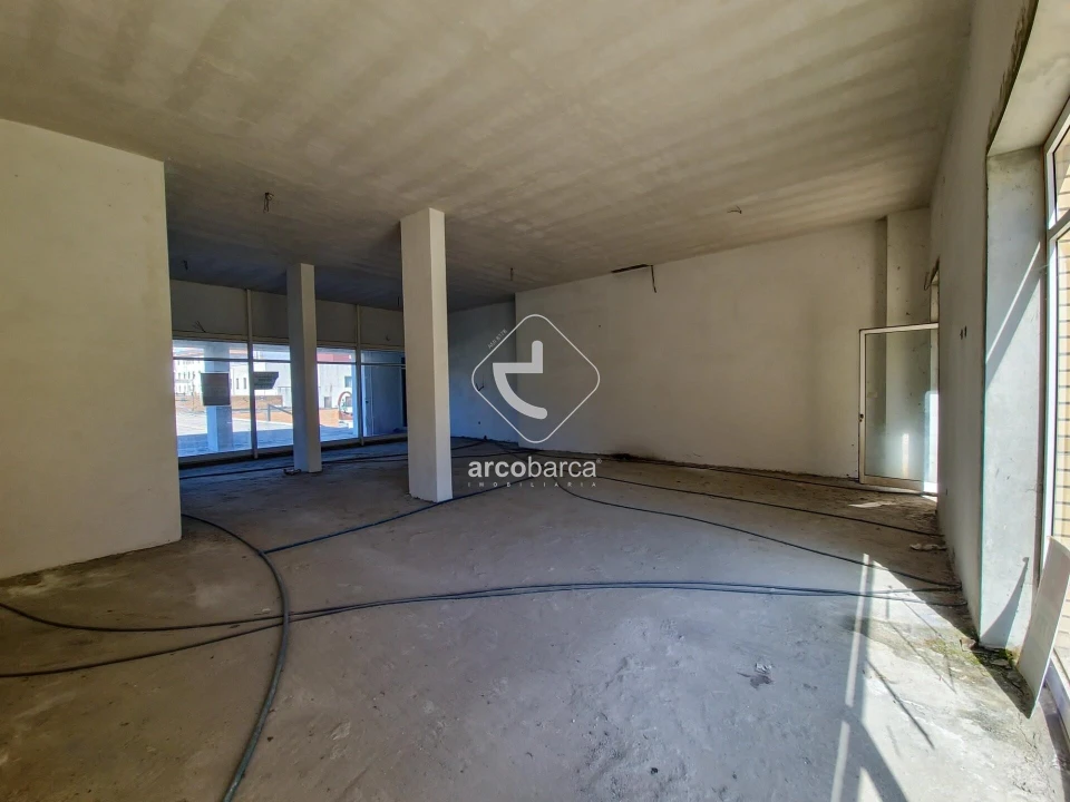 Loja para Arrendamento em Ponte da Barca, V.N. Muía, Paço Vedro Magalhães Foto 2