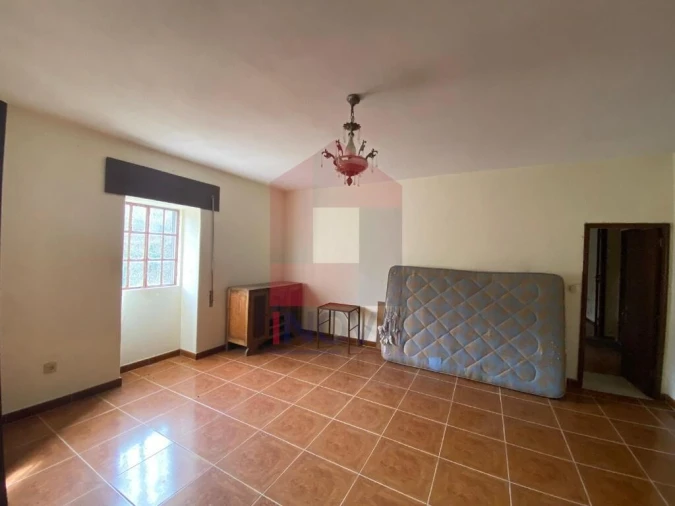 Moradia T2 para Venda em Aboim da Nóbrega e Gondomar Foto 3