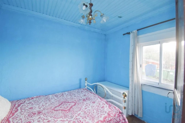 Moradia T3 para Venda em Vila Nova Foto 11