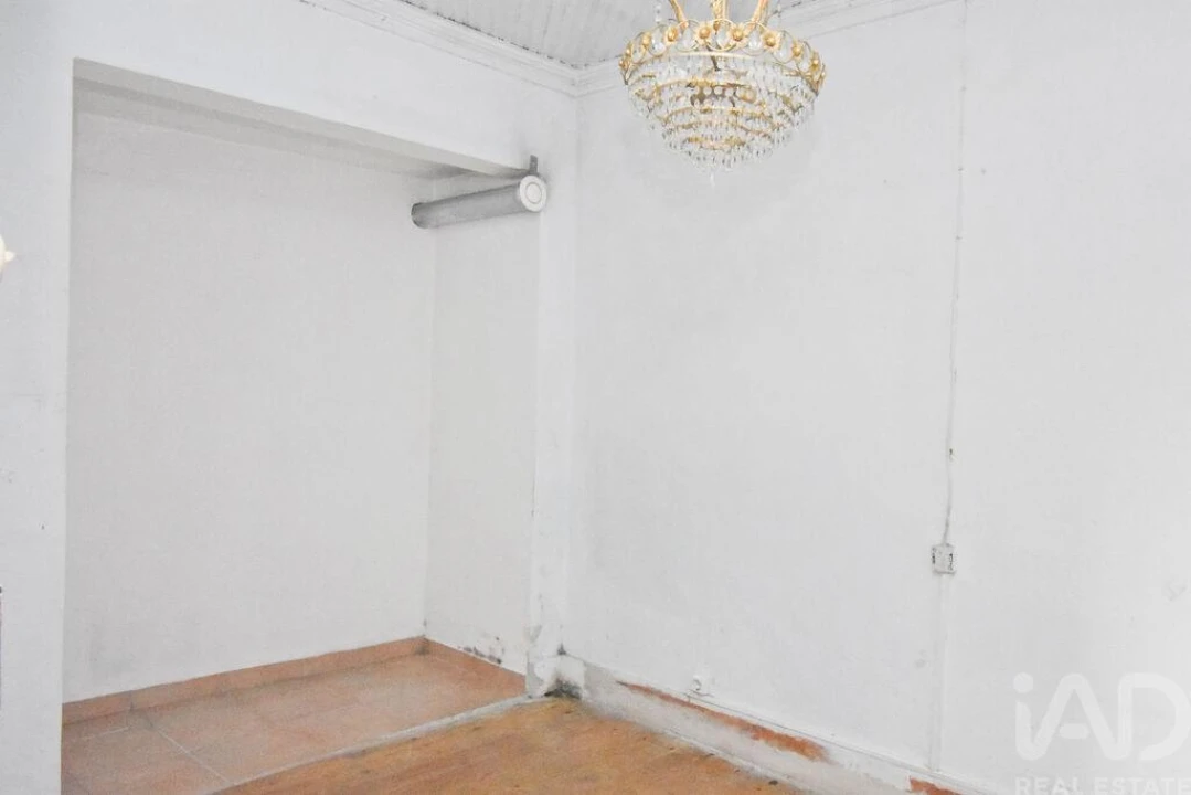 Moradia T3 para Venda em Vila Nova Foto 17