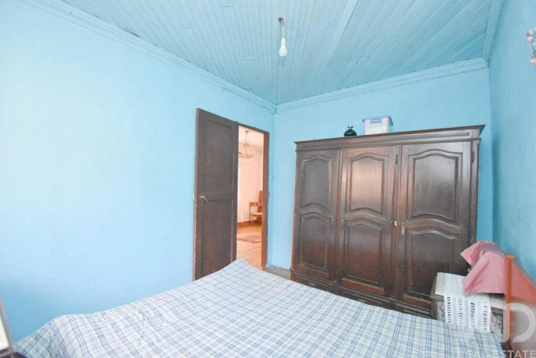 Moradia T3 para Venda em Vila Nova Foto 15