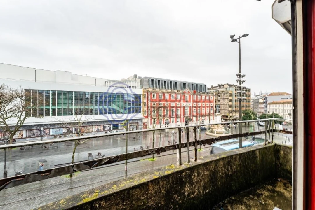 Prédio para Venda em Cedofeita, Santo Ildefonso, Sé, Miragaia, São Nicolau e Vitória Foto 14