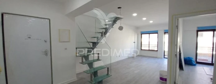 Apartamento T3 para Venda em Costa da Caparica