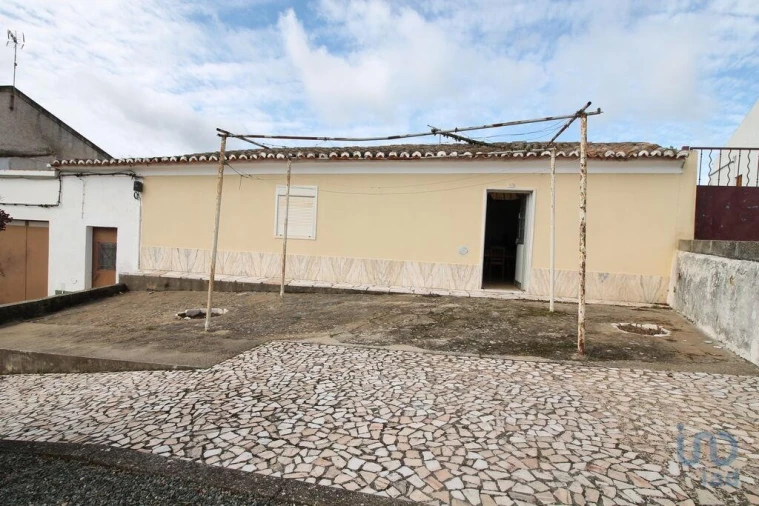 Moradia T4 para Venda em Arcos Foto 4