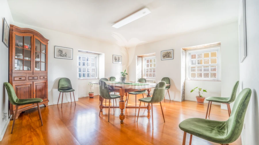 Moradia T5 para Venda em Angra (São Pedro) Foto 3