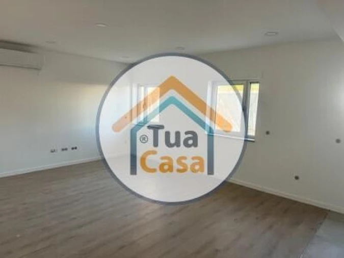Apartamento T2 para Venda em Currelos, Papízios e Sobral Foto 11