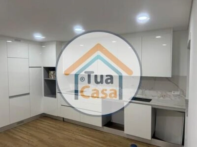 Apartamento T2 para Venda em Currelos, Papízios e Sobral Foto 12