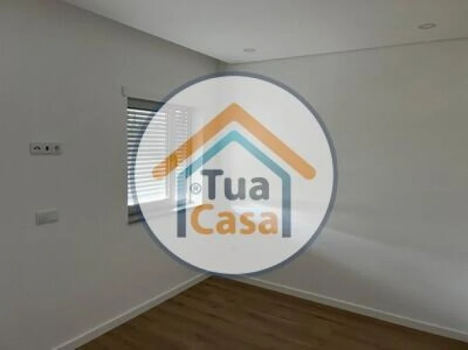 Apartamento T2 para Venda em Currelos, Papízios e Sobral Foto 10