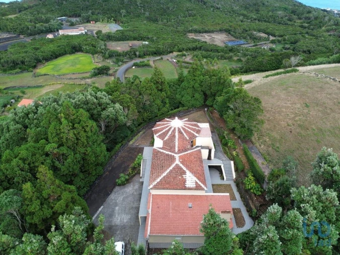 Moradia T8 para Venda em Piedade Foto 4