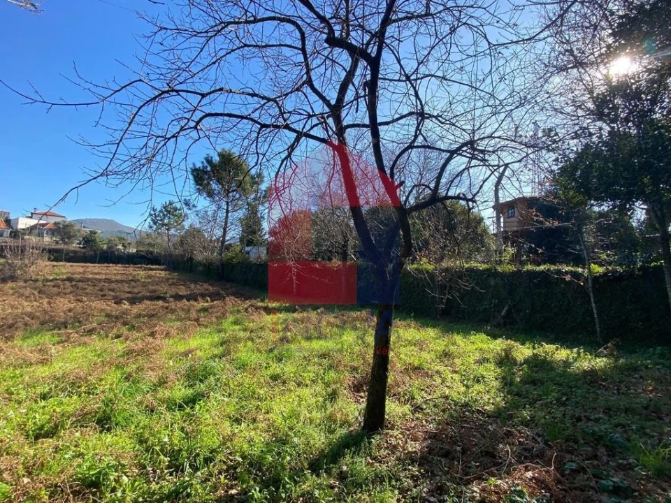 Terreno para Venda em Sande, Vilarinho, Barros e Gomide Foto 3