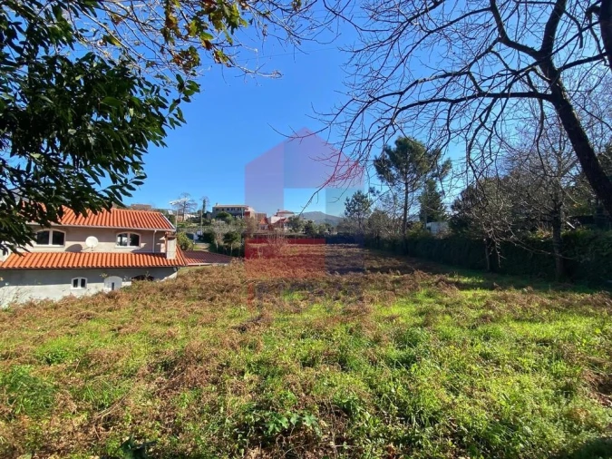 Terreno para Venda em Sande, Vilarinho, Barros e Gomide