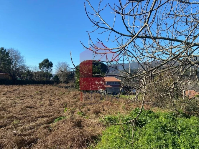 Terreno para Venda em Sande, Vilarinho, Barros e Gomide Foto 4