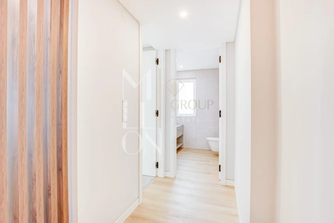 Apartamento T3 para Venda em Carcavelos e Parede Foto 11