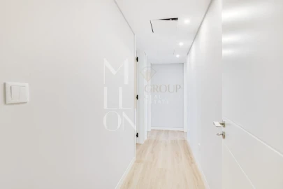 Apartamento T3 para Venda em Carcavelos e Parede