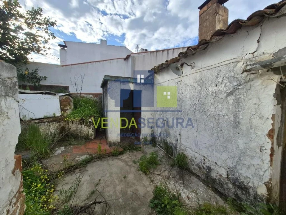 Moradia T2 para Venda em Safara e Santo Aleixo da Restauração Foto 10