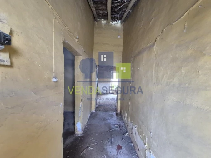 Moradia T2 para Venda em Safara e Santo Aleixo da Restauração Foto 3