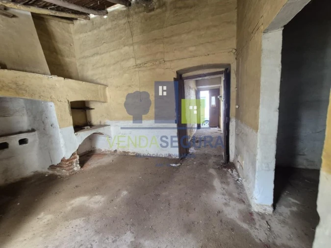 Moradia T2 para Venda em Safara e Santo Aleixo da Restauração Foto 7