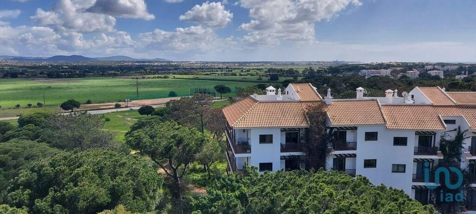 Apartamento T2 para Venda em Albufeira e Olhos de Água Foto 13