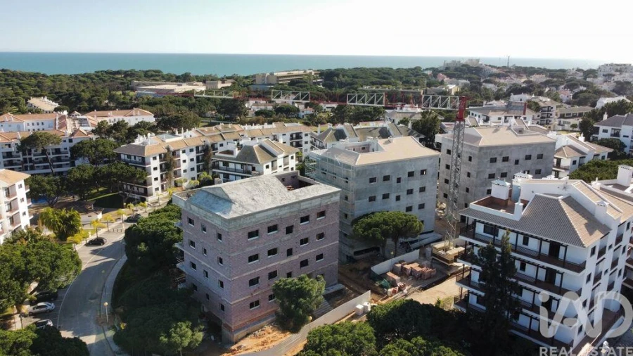 Apartamento T2 para Venda em Albufeira e Olhos de Água Foto 18