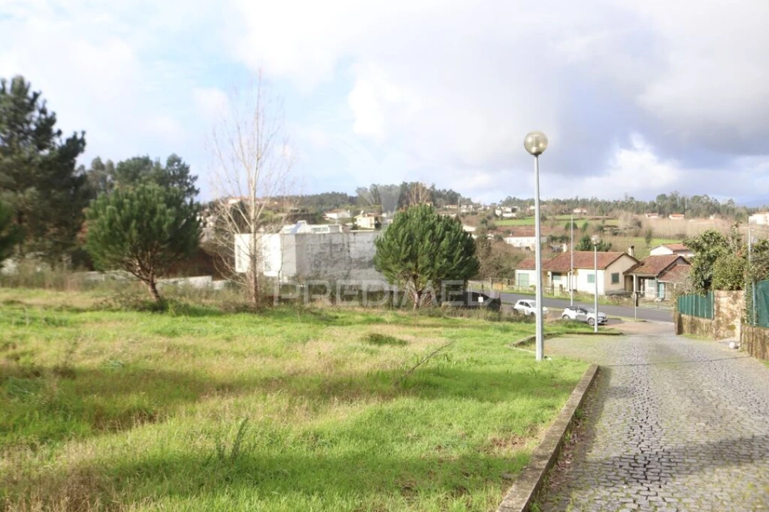 Terreno para Venda em Pousa Foto 3