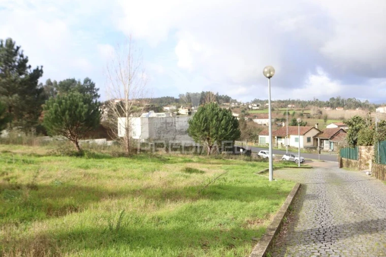 Terreno para Venda em Pousa Foto 3