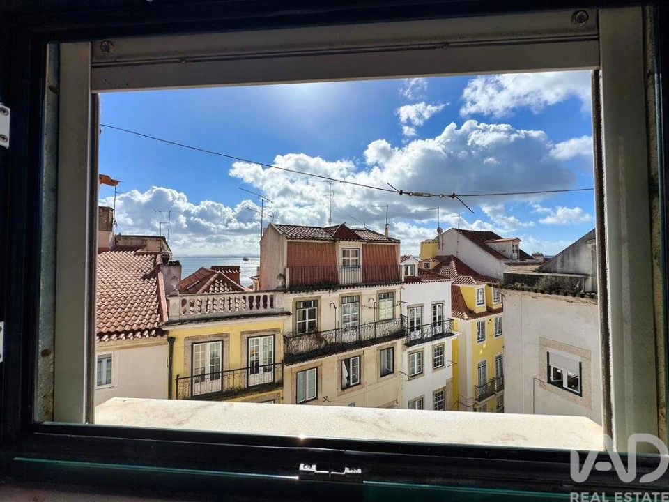 Prédio para Venda em Santa Maria Maior Foto 5