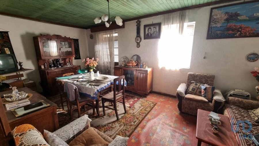 Moradia T3 para Venda em Lajeosa do Mondego Foto 5