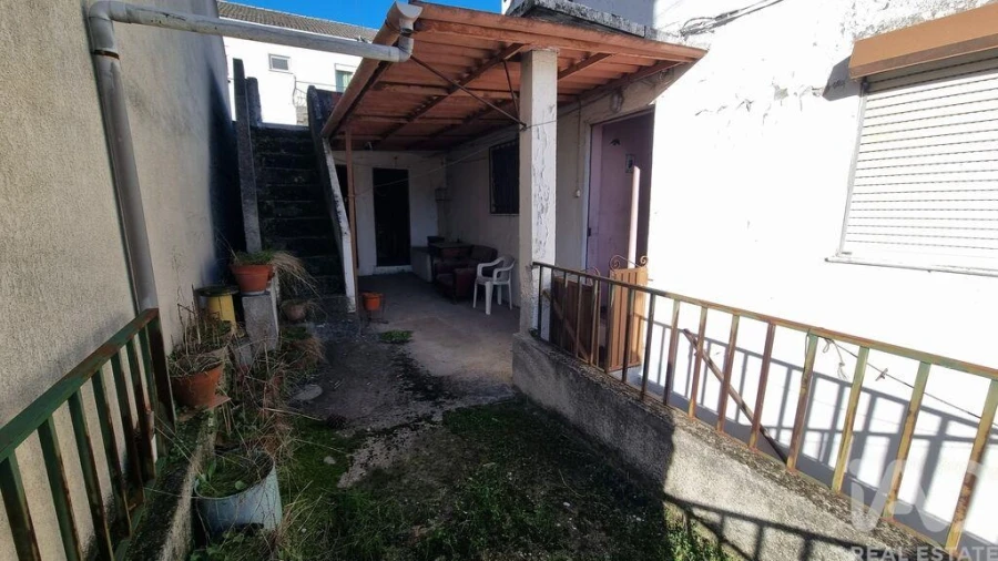 Moradia T3 para Venda em Lajeosa do Mondego Foto 15