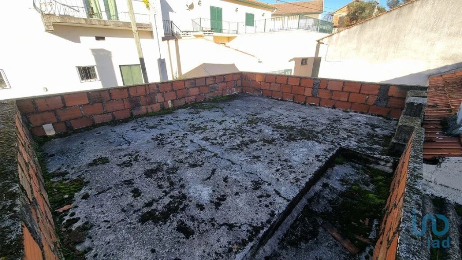 Moradia T3 para Venda em Lajeosa do Mondego Foto 12