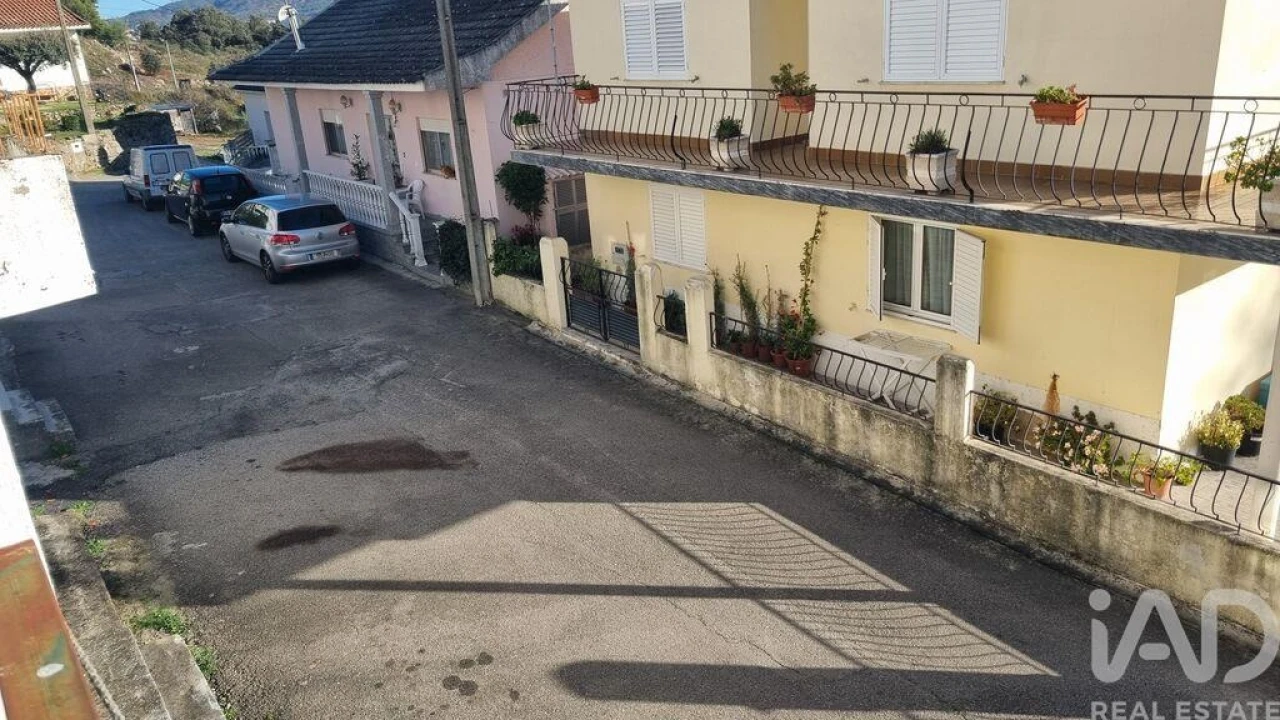 Moradia T3 para Venda em Lajeosa do Mondego Foto 18