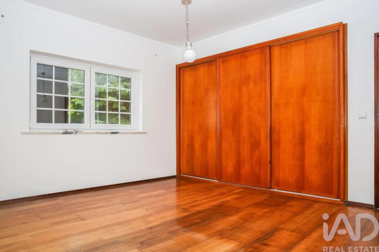 Moradia T5 para Venda em Campelos e Outeiro da Cabeça Foto 21