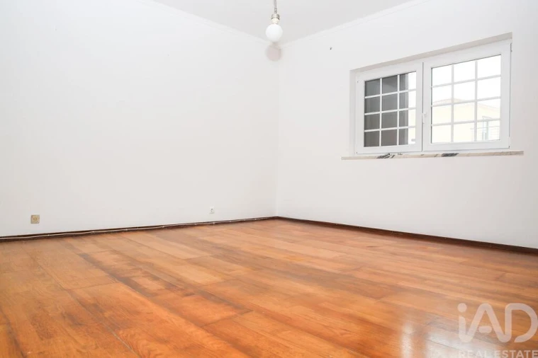 Moradia T5 para Venda em Campelos e Outeiro da Cabeça Foto 20