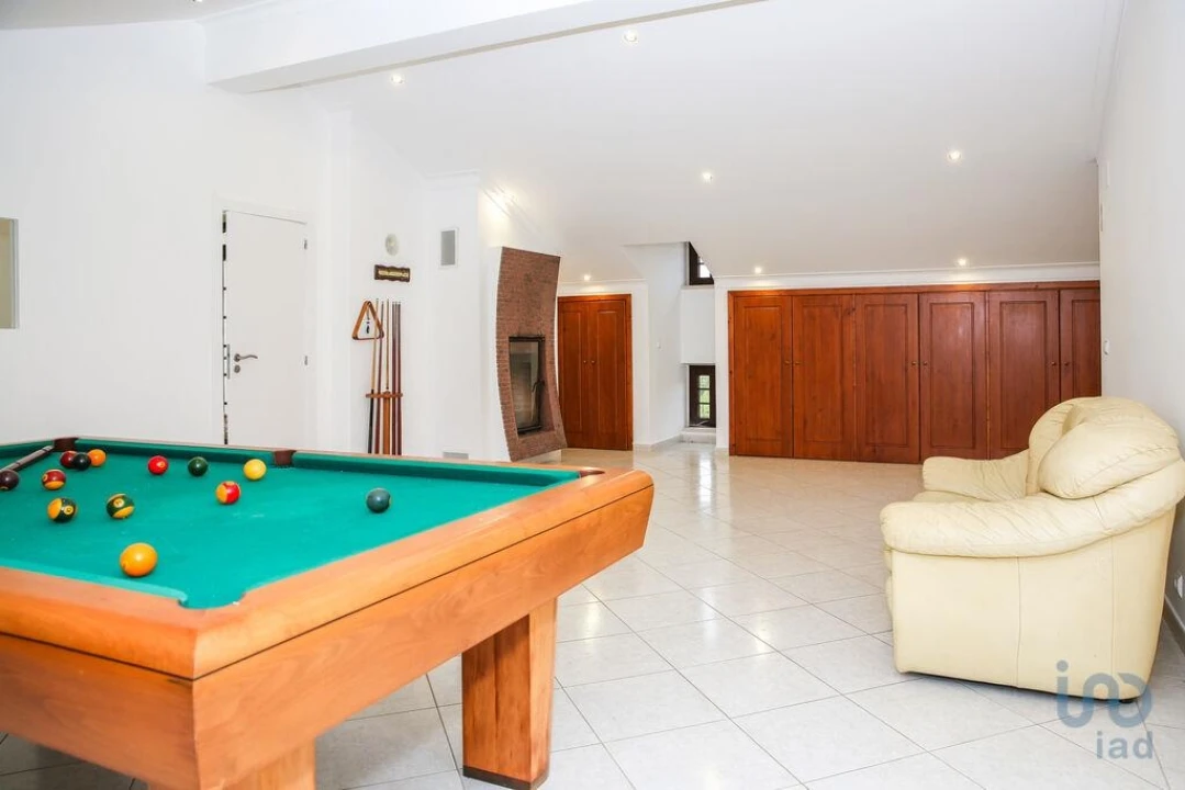 Moradia T5 para Venda em Campelos e Outeiro da Cabeça Foto 9