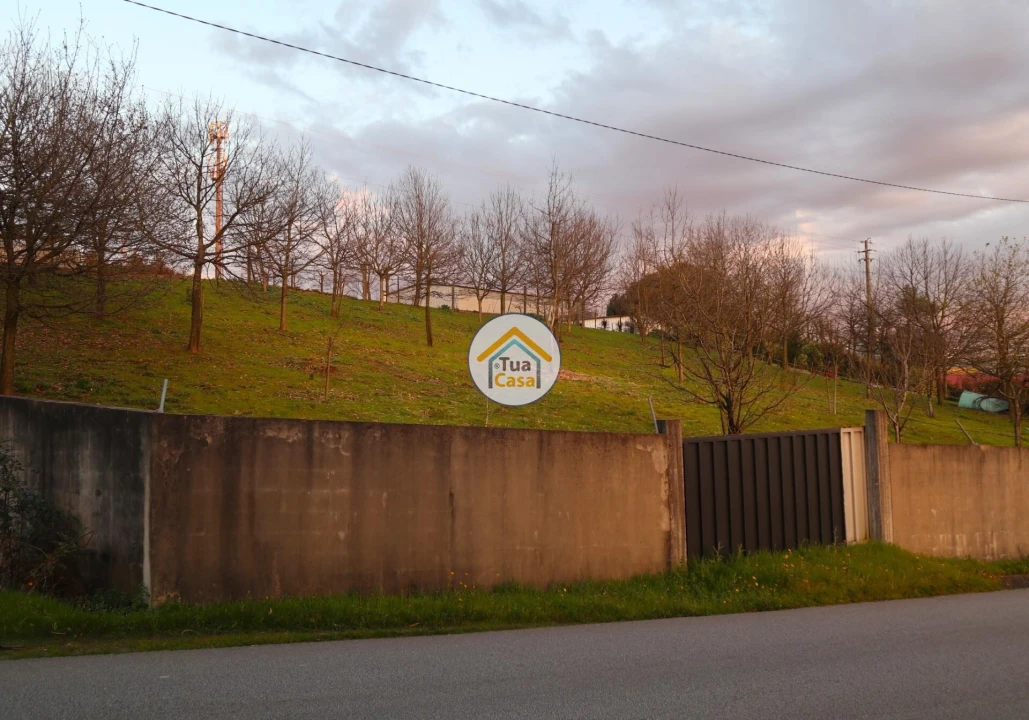 Terreno para Venda em Vila Nova de Famalicão e Calendário Foto 12