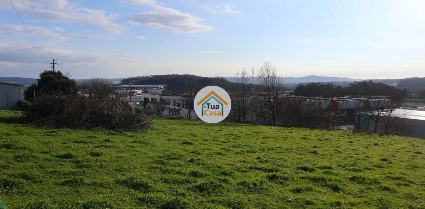 Terreno para Venda em Vila Nova de Famalicão e Calendário Foto 4