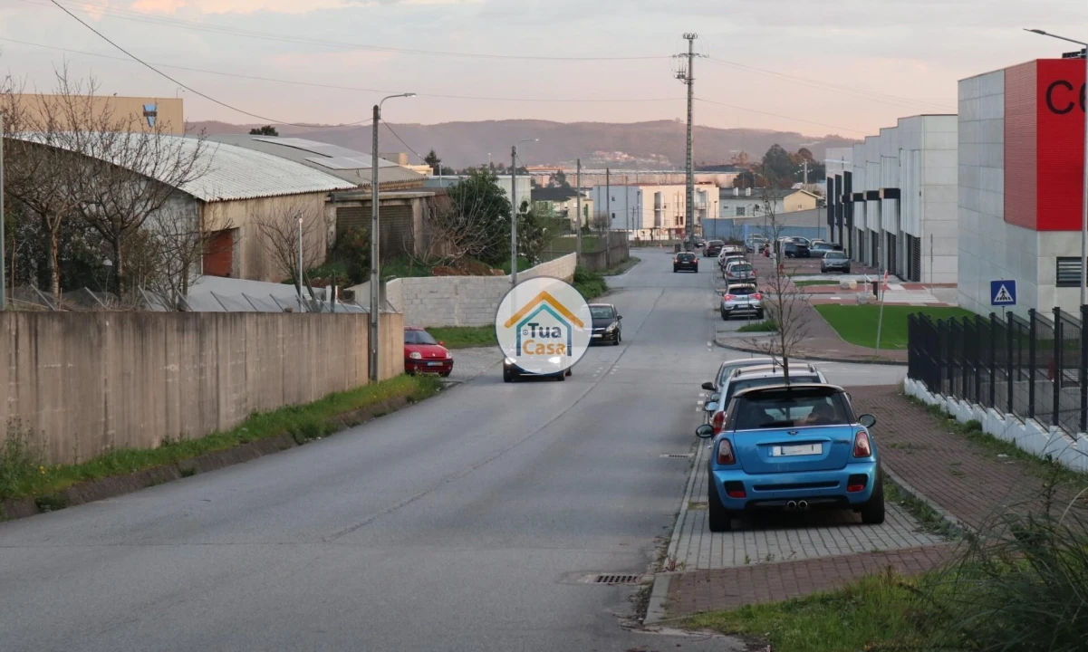 Terreno para Venda em Vila Nova de Famalicão e Calendário Foto 14