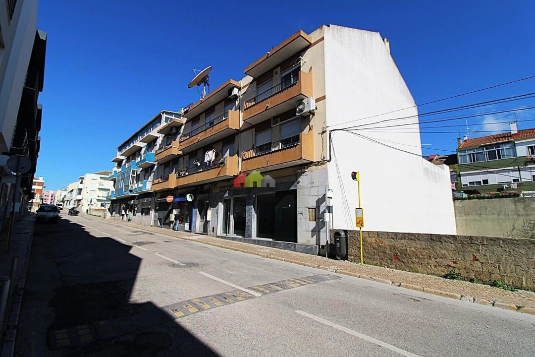 Loja para Venda em Baixa da Banheira e Vale da Amoreira Foto 21