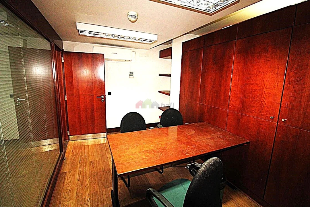 Loja para Venda em Baixa da Banheira e Vale da Amoreira Foto 10