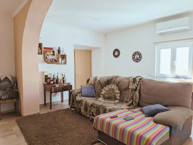 Moradia T2 para Venda em São Bento do Cortiço e Santo Estêvão Foto 4