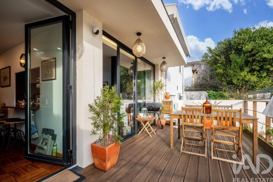 Moradia T7 para Venda em Paranhos Foto 12