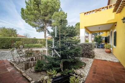 Moradia T5 para Venda em Quinta do Conde