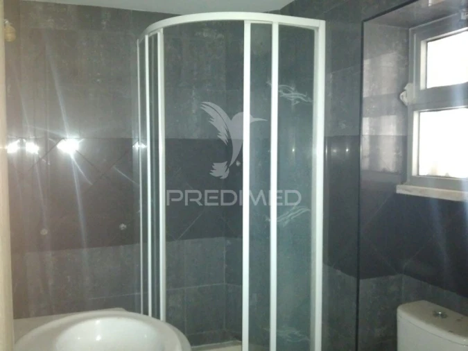 Moradia T1 para Venda em Seixal, Arrentela e Aldeia de Paio Pires Foto 11