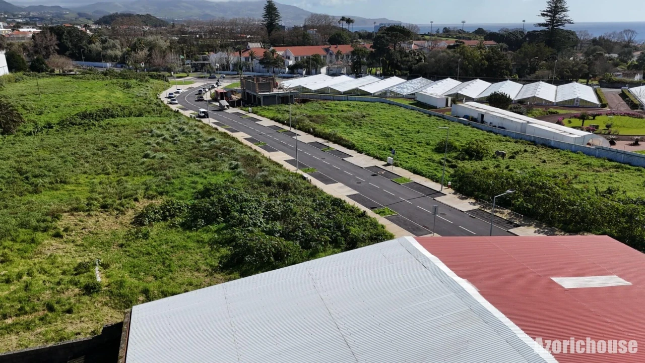 Terreno para Venda em Ponta Delgada (São Pedro) Foto 1