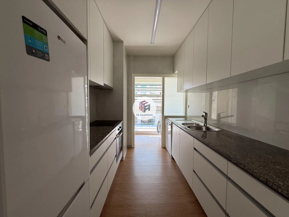 Apartamento T2 para Arrendamento em Matosinhos e Leça da Palmeira Foto 5